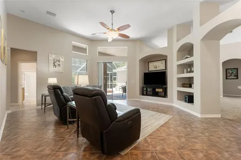 18310 Bankston Place Tampa FL 33647