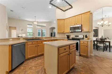 18310 Bankston Place Tampa FL 33647