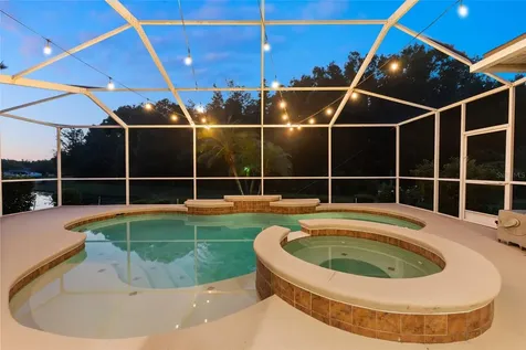 18310 Bankston Place Tampa FL 33647