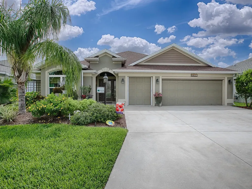 5831 Cipris Circle The Villages FL 32163