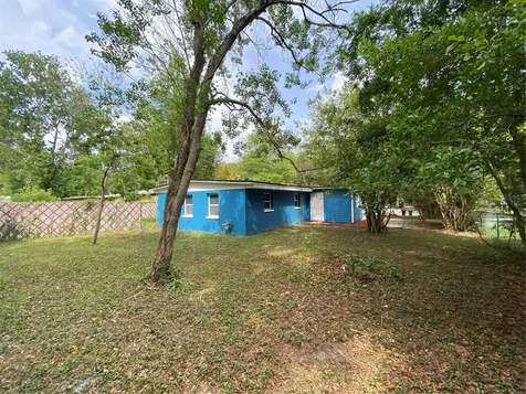 2832 NE 13th Street Gainesville FL 32609