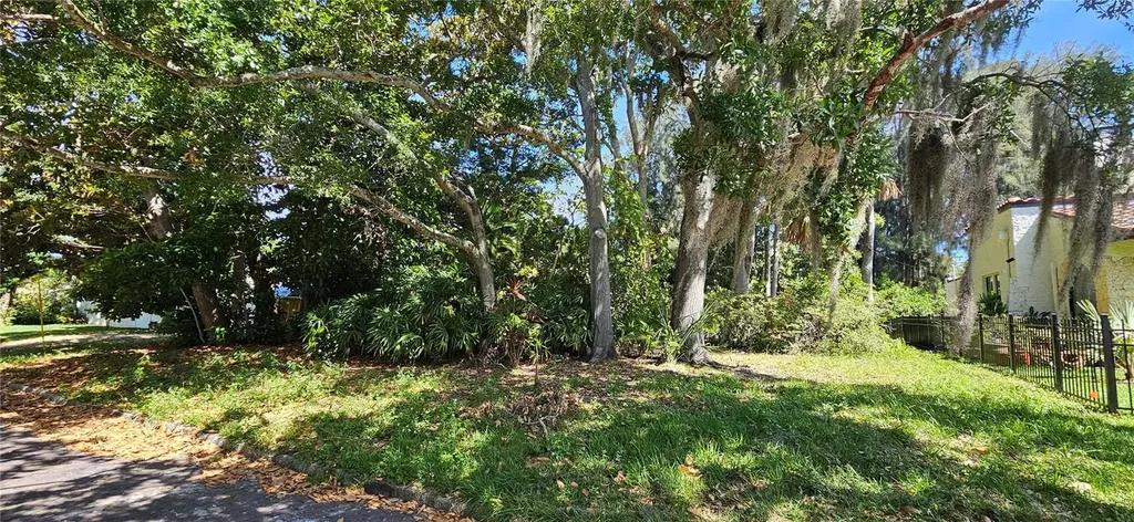 7211 5th Avenue S St Petersburg FL 33707