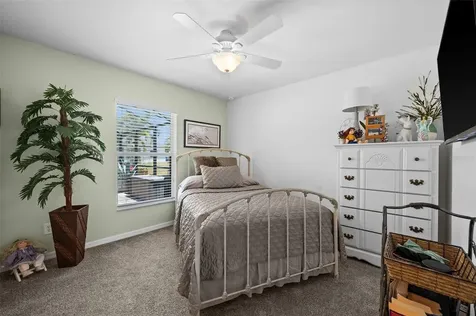 2733 NW 13th Street Cape Coral FL 33993