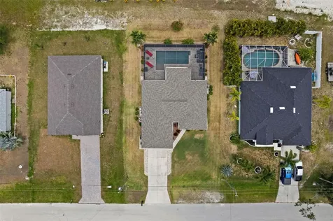 2733 NW 13th Street Cape Coral FL 33993