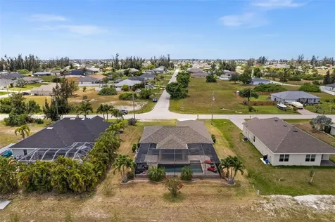 2733 NW 13th Street Cape Coral FL 33993