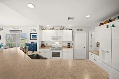 2733 NW 13th Street Cape Coral FL 33993