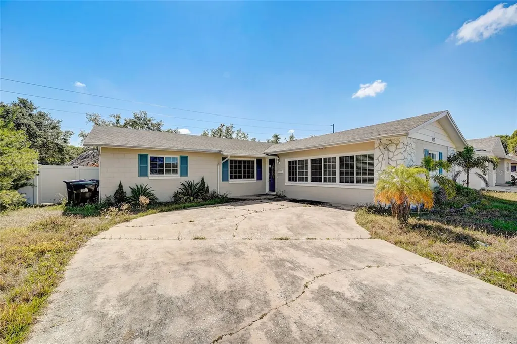 837 Park Manor Drive Orlando FL 32825