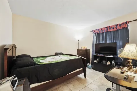 8200 Trionfo Avenue North Port FL 34287