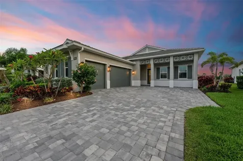 17626 Azul Drive Bradenton FL 34202