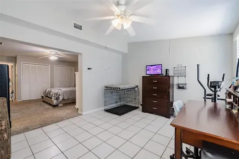 2205 N Warnell Street Plant City FL 33563