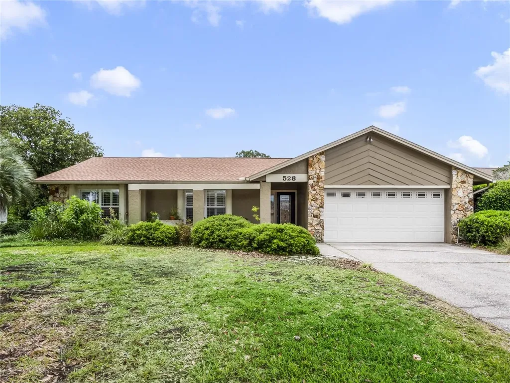 528 Pinesong Drive Casselberry FL 32707