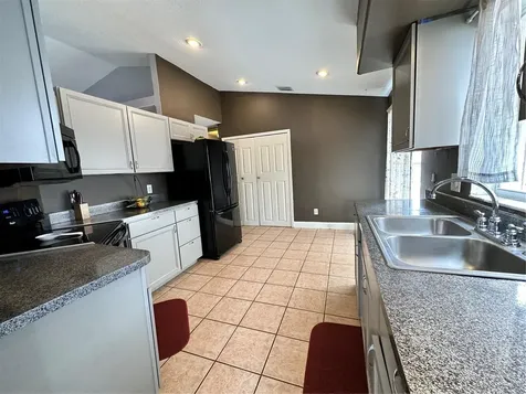 2744 Emerson Lane Kissimmee FL 34743