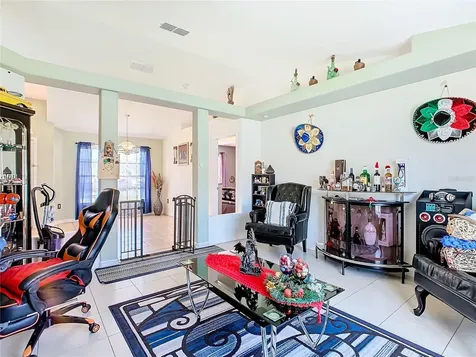 927 Nancy Court Kissimmee FL 34759