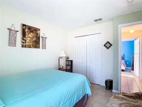 927 Nancy Court Kissimmee FL 34759