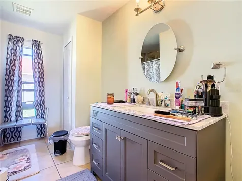 927 Nancy Court Kissimmee FL 34759