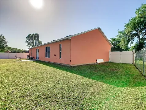 927 Nancy Court Kissimmee FL 34759