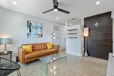769 62nd Avenue N St Petersburg FL 33702