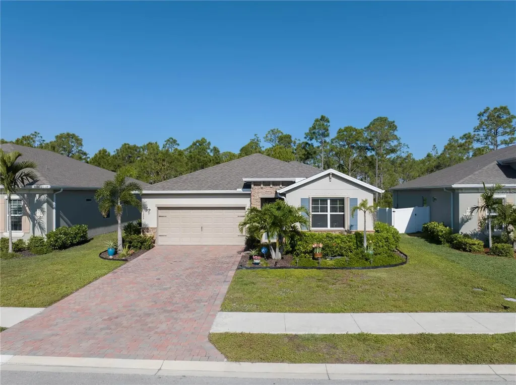 3259 Baravaldo Circle Cape Coral FL 33909