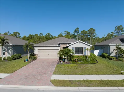 3259 Baravaldo Circle Cape Coral FL 33909