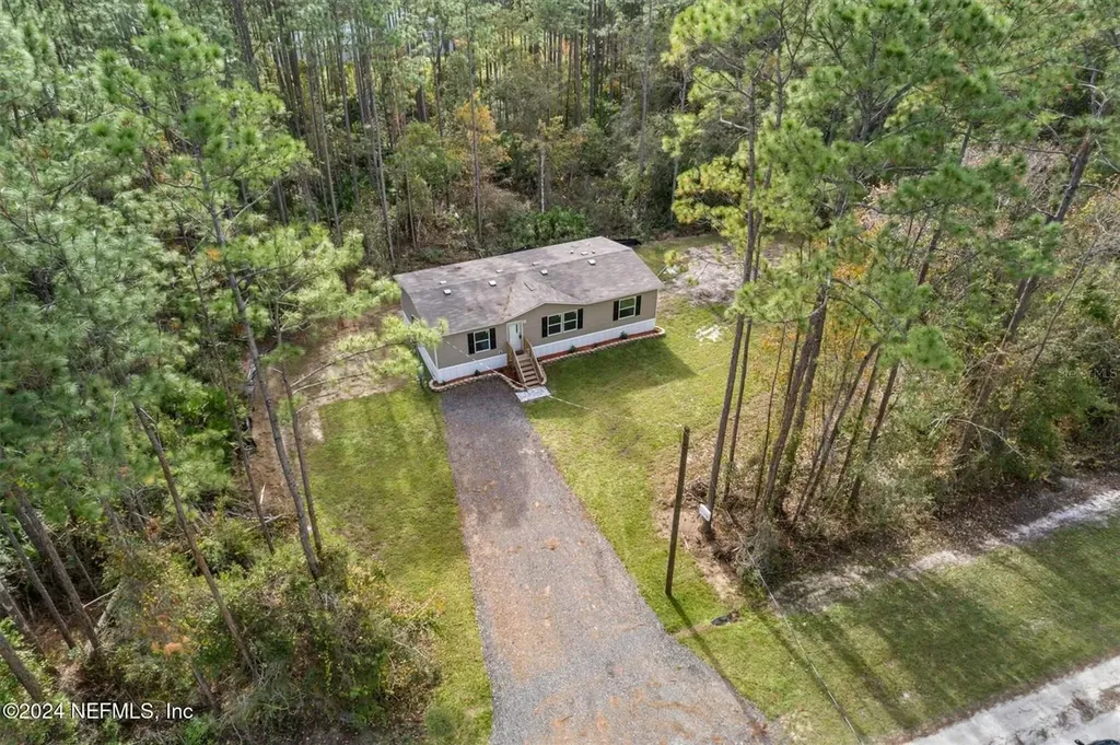2132 Lancewood Street Bunnell FL 32110