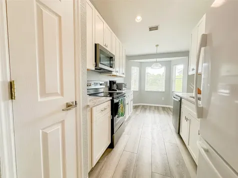 2923 Kacour Avenue North Port FL 34288