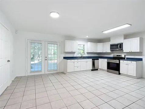2606 NW 247th Terrace Newberry FL 32669