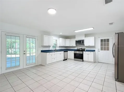 2606 NW 247th Terrace Newberry FL 32669