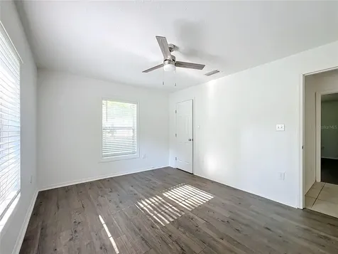 2606 NW 247th Terrace Newberry FL 32669