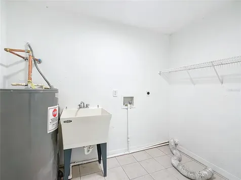 2606 NW 247th Terrace Newberry FL 32669