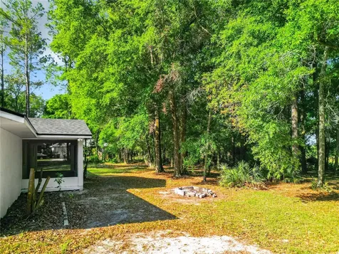 2606 NW 247th Terrace Newberry FL 32669