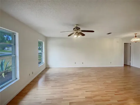 903 Black Knight Drive Valrico FL 33594