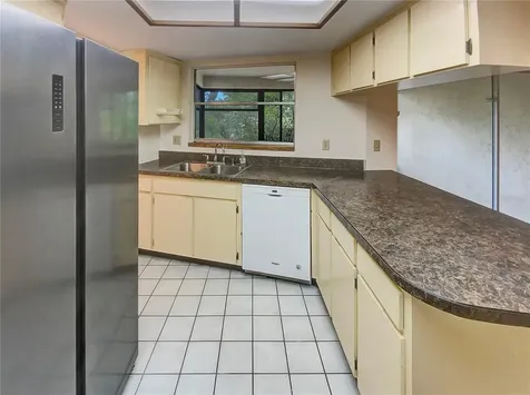 903 Black Knight Drive Valrico FL 33594