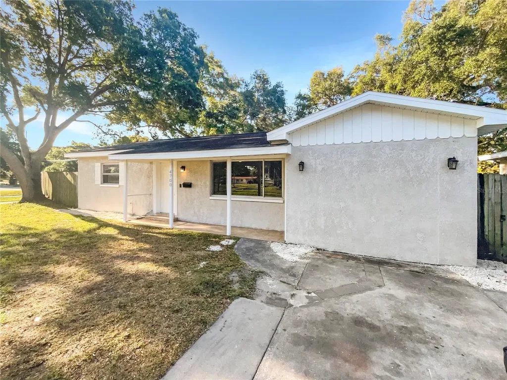 4700 80th Terrace N Pinellas Park FL 33781