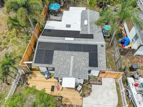 3733 56th Avenue N St Petersburg FL 33714