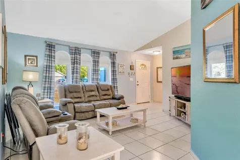 820 Maple Forest Avenue Minneola FL 34715