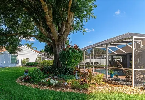4506 Bristol Court E Bradenton FL 34203