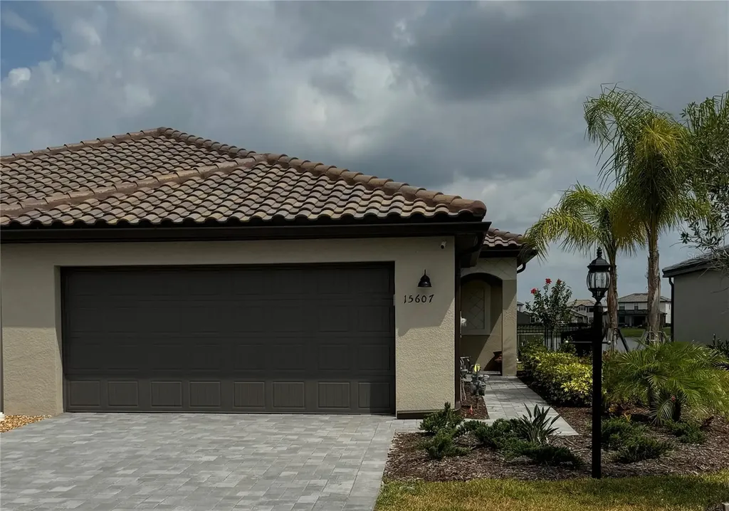 15607 Sunny Day Drive Bradenton FL 34211