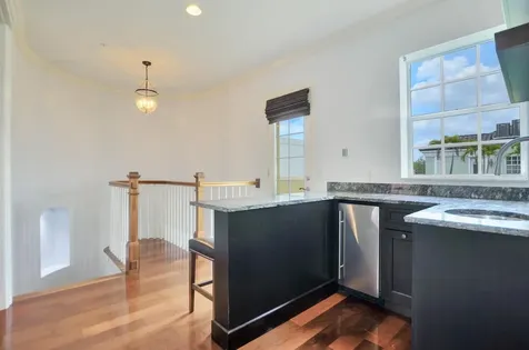 2308 Victoria Gardens Lane Tampa FL 33609