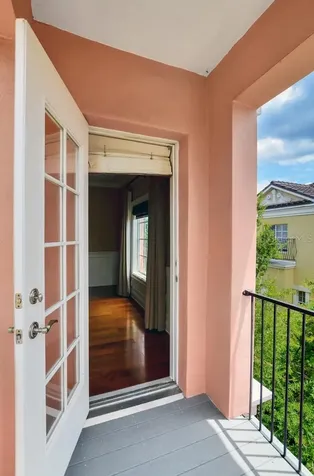 2308 Victoria Gardens Lane Tampa FL 33609
