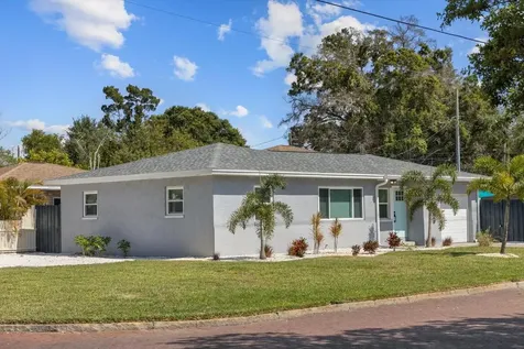 1702 56th Street S Gulfport FL 33707