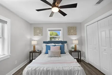 1702 56th Street S Gulfport FL 33707