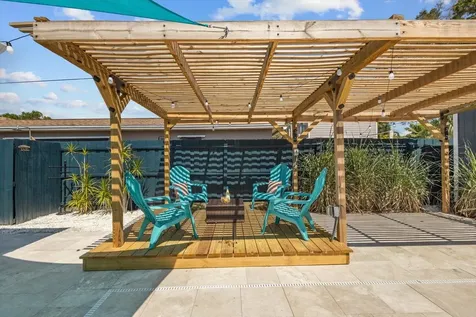 1702 56th Street S Gulfport FL 33707