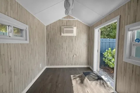 1702 56th Street S Gulfport FL 33707