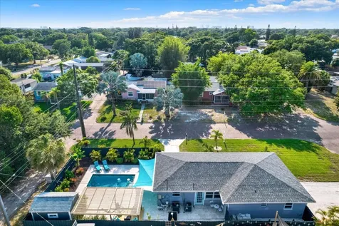 1702 56th Street S Gulfport FL 33707