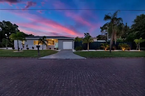 1702 56th Street S Gulfport FL 33707