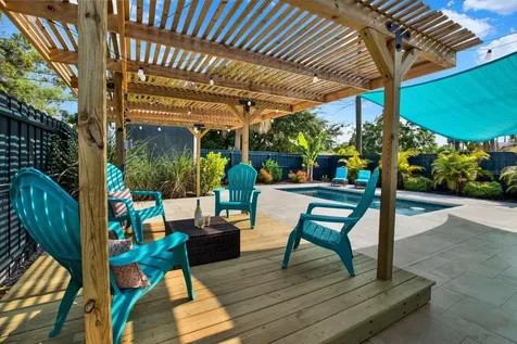 1702 56th Street S Gulfport FL 33707