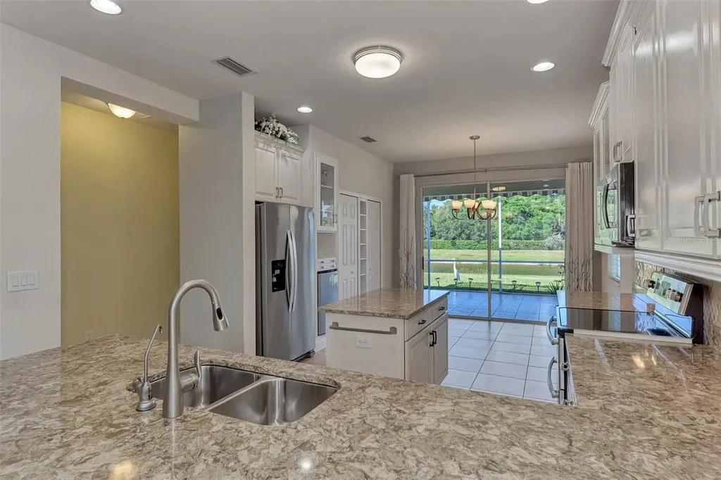 25765 Grayton Avenue Englewood FL 34223