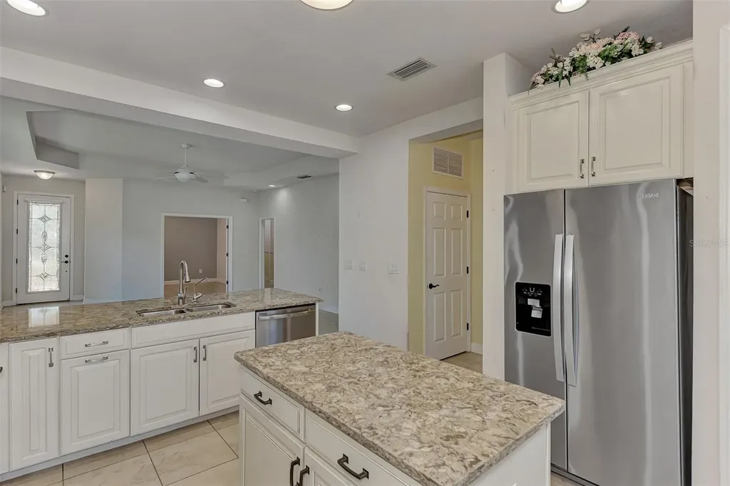 25765 Grayton Avenue Englewood FL 34223