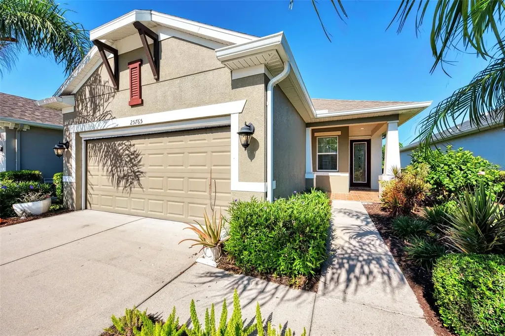 25765 Grayton Avenue Englewood FL 34223