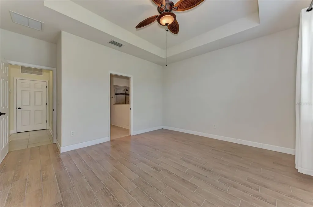 25765 Grayton Avenue Englewood FL 34223